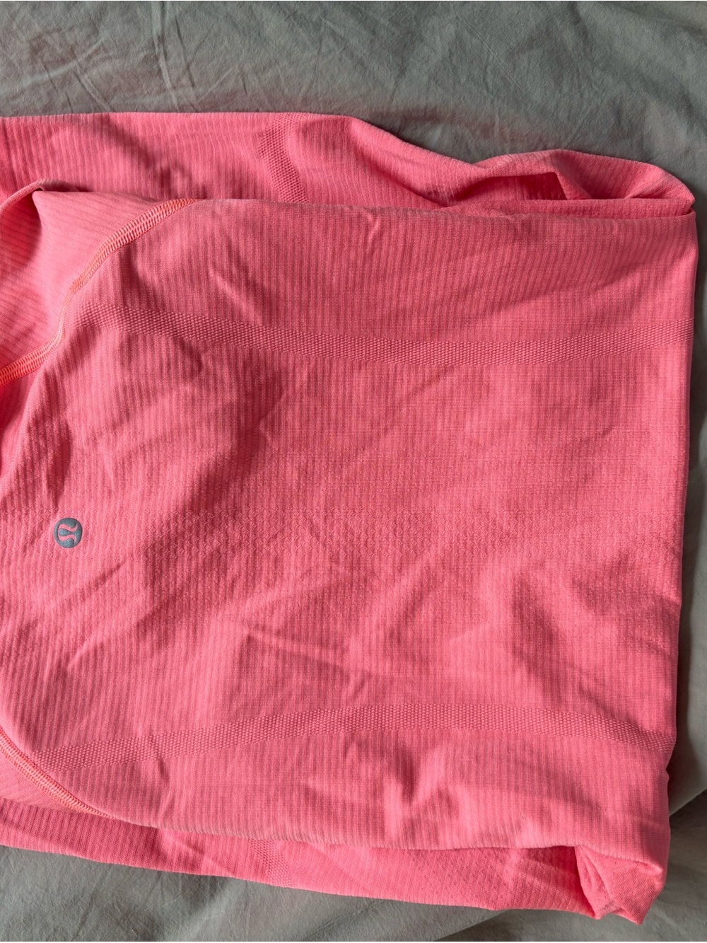 Lululemon Coral Seamless Athletic Top